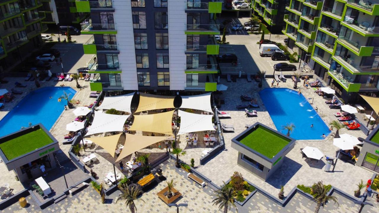 Olive Apartment In Spa N Pool Resort-Parking Mamaia Exteriör bild