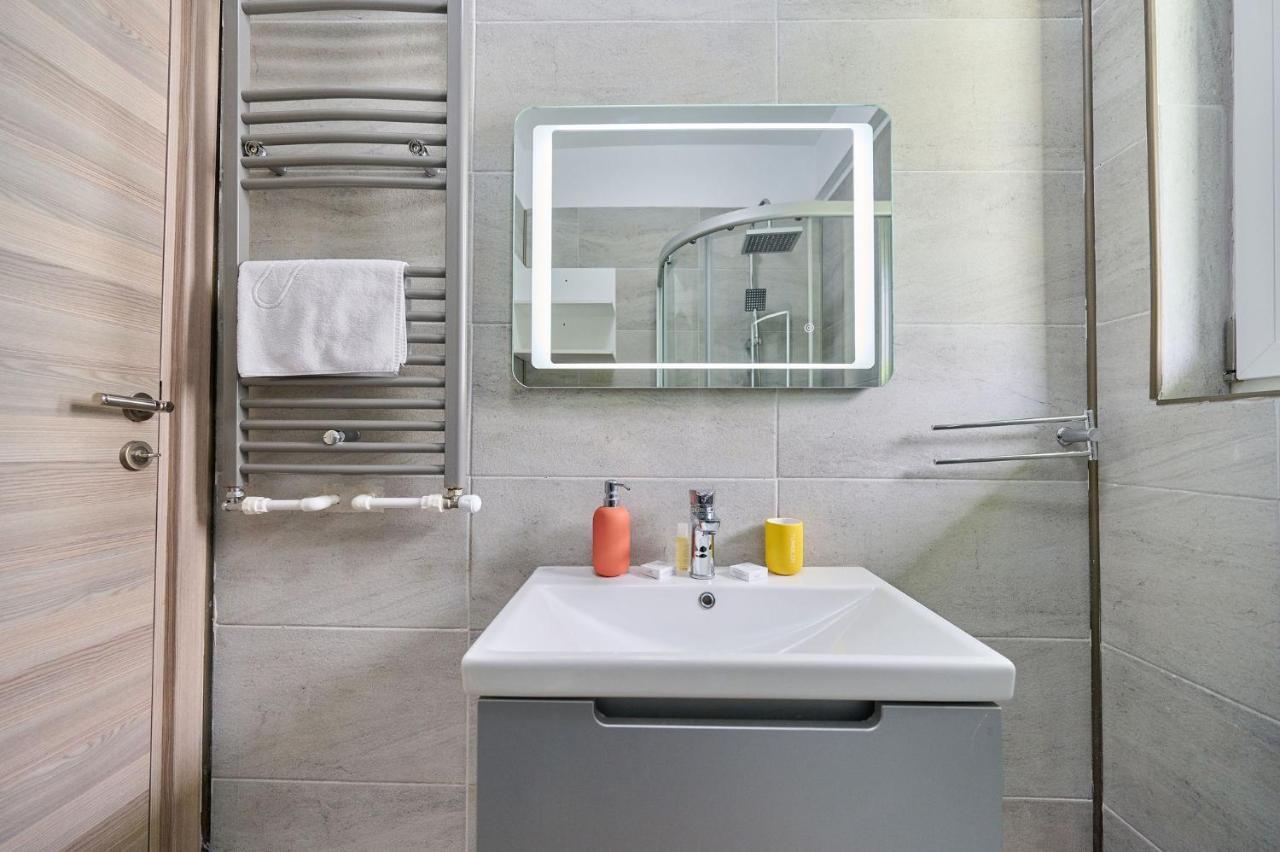 Olive Apartment In Spa N Pool Resort-Parking Mamaia Exteriör bild