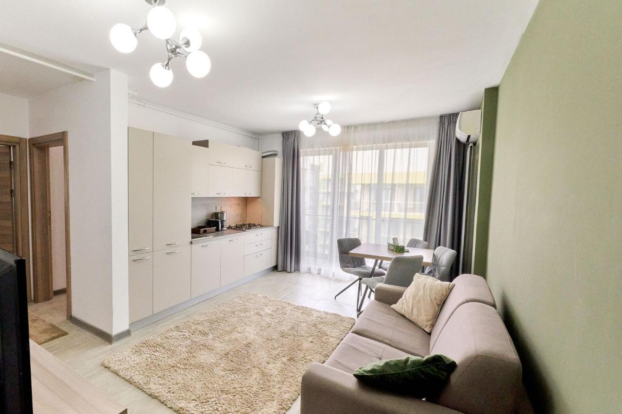 Olive Apartment In Spa N Pool Resort-Parking Mamaia Exteriör bild