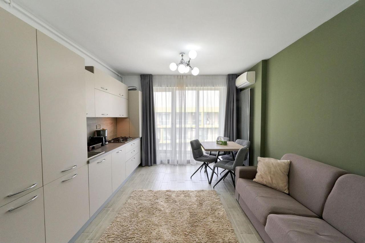 Olive Apartment In Spa N Pool Resort-Parking Mamaia Exteriör bild