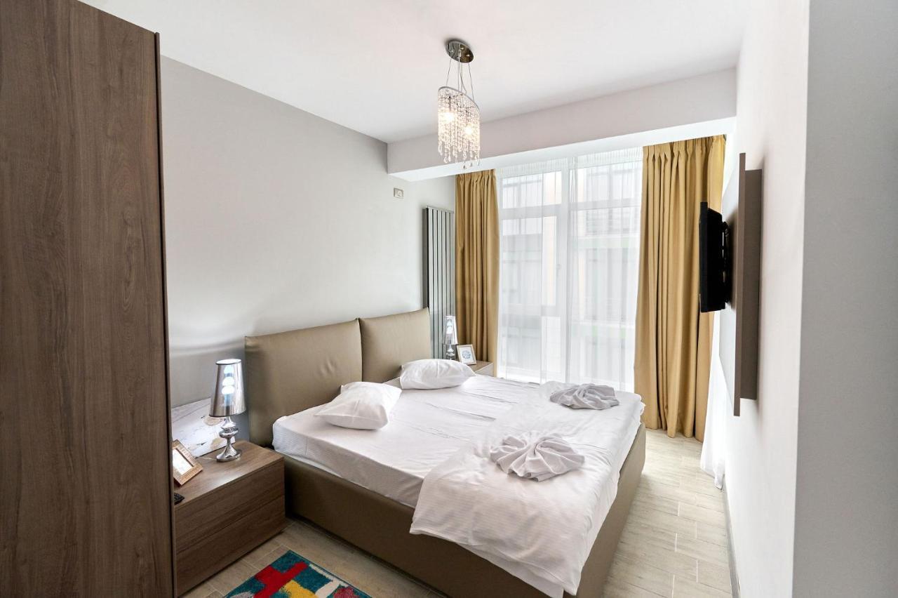 Olive Apartment In Spa N Pool Resort-Parking Mamaia Exteriör bild