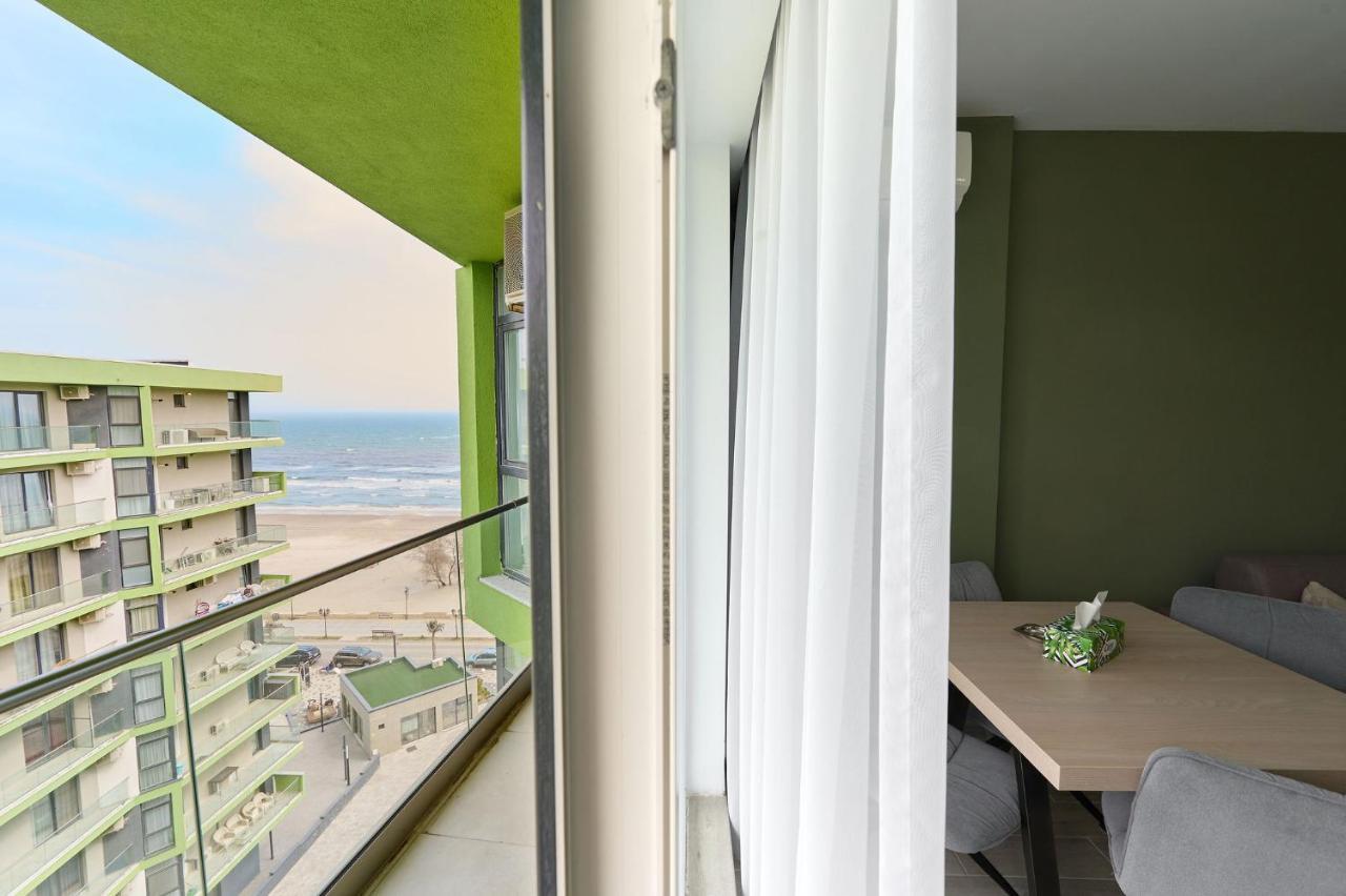 Olive Apartment In Spa N Pool Resort-Parking Mamaia Exteriör bild